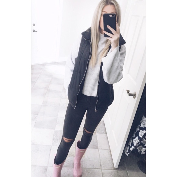 Meet your Posher, Kerri - Picture 1 of 1